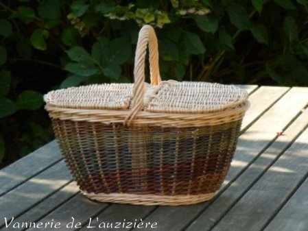 Panier avec couvercles en osier